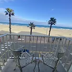 Hotel Saint Georges, Face à La 3*