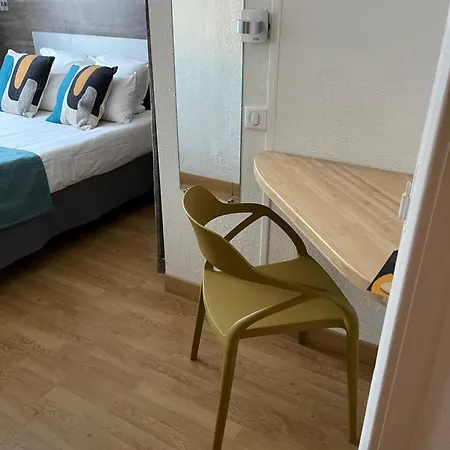 Saint Georges, Face A La 3*