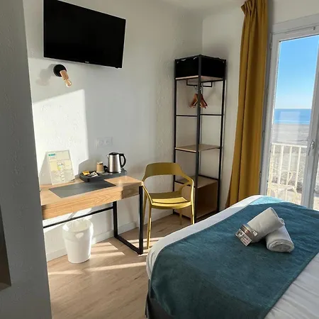Hotel Saint Georges, Face A La