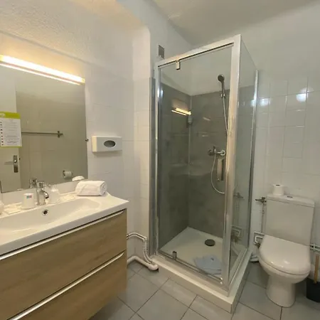 Saint Georges Hotel 3*