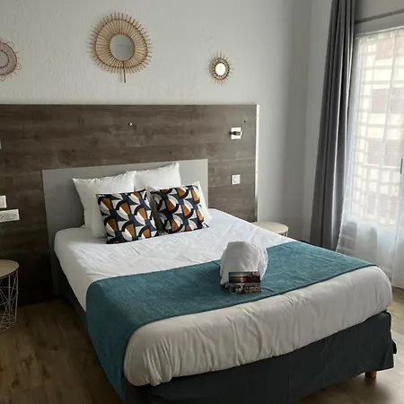 Saint Georges, Face A La 3* Кане