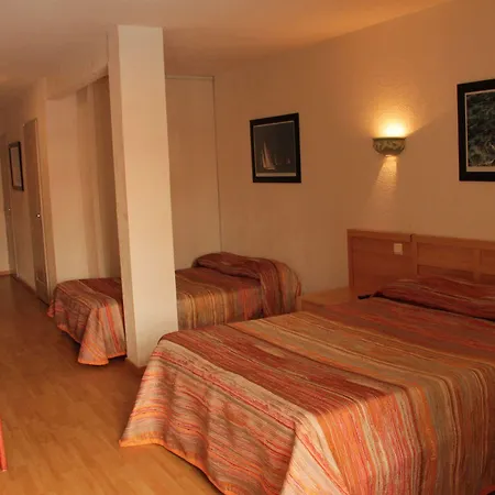 Saint Georges Hotel 3*