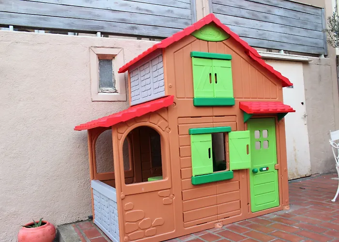 Saint Georges, Face à La 3*